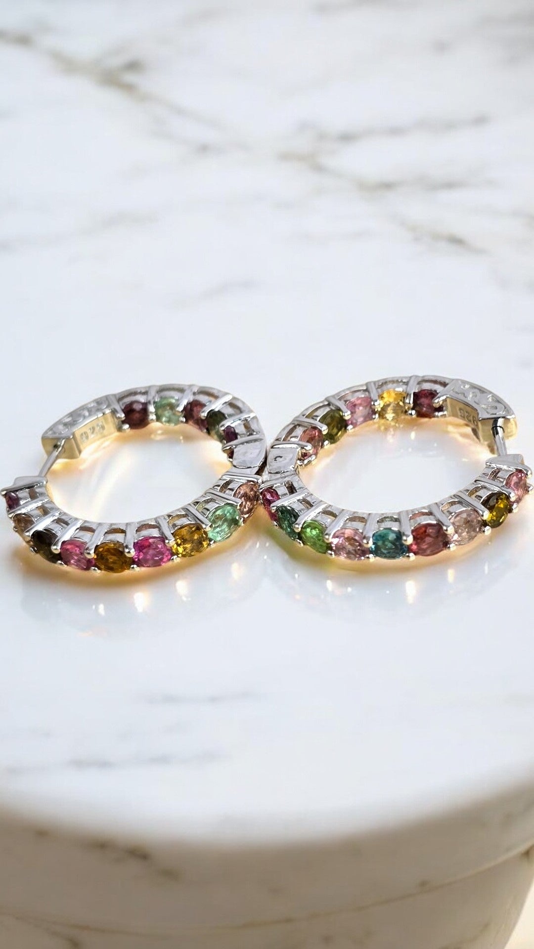 INNERPEACE – MULTICOLOURED TOURMALINE HOOP EARRINGS IN 925 STERLING SILVER