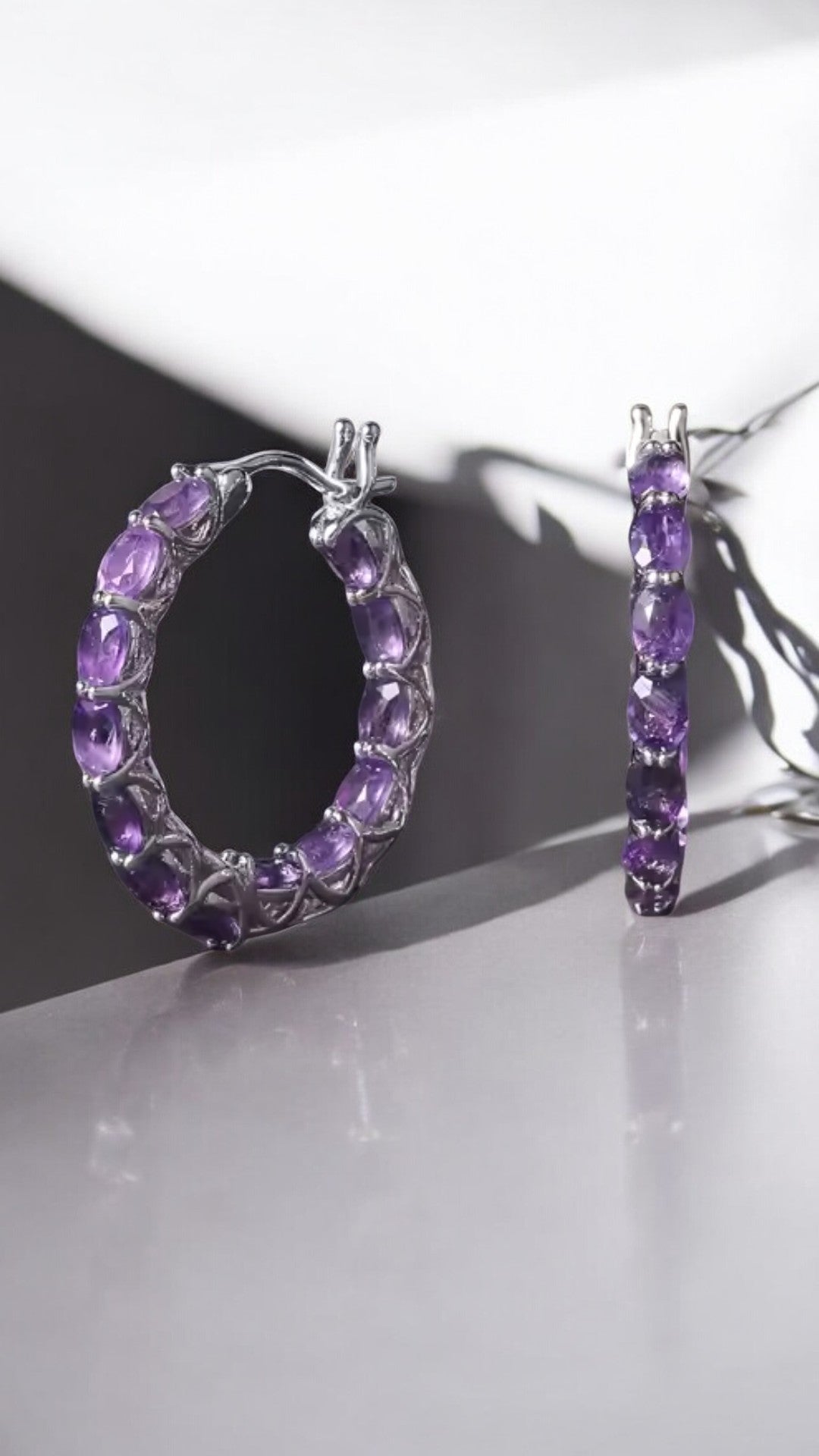 LONDONER (NATURAL AMETHYST) GEMSTONE EARRING IN 925 STERLING SILVER