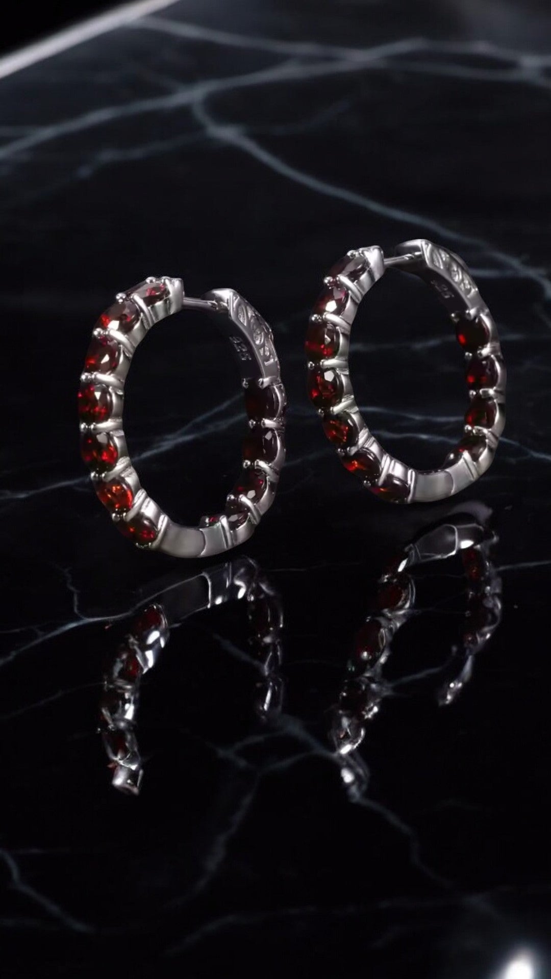 TENACITY – NATURAL GARNET GEMSTONE HOOP EARRING IN 925 STERLING SILVER