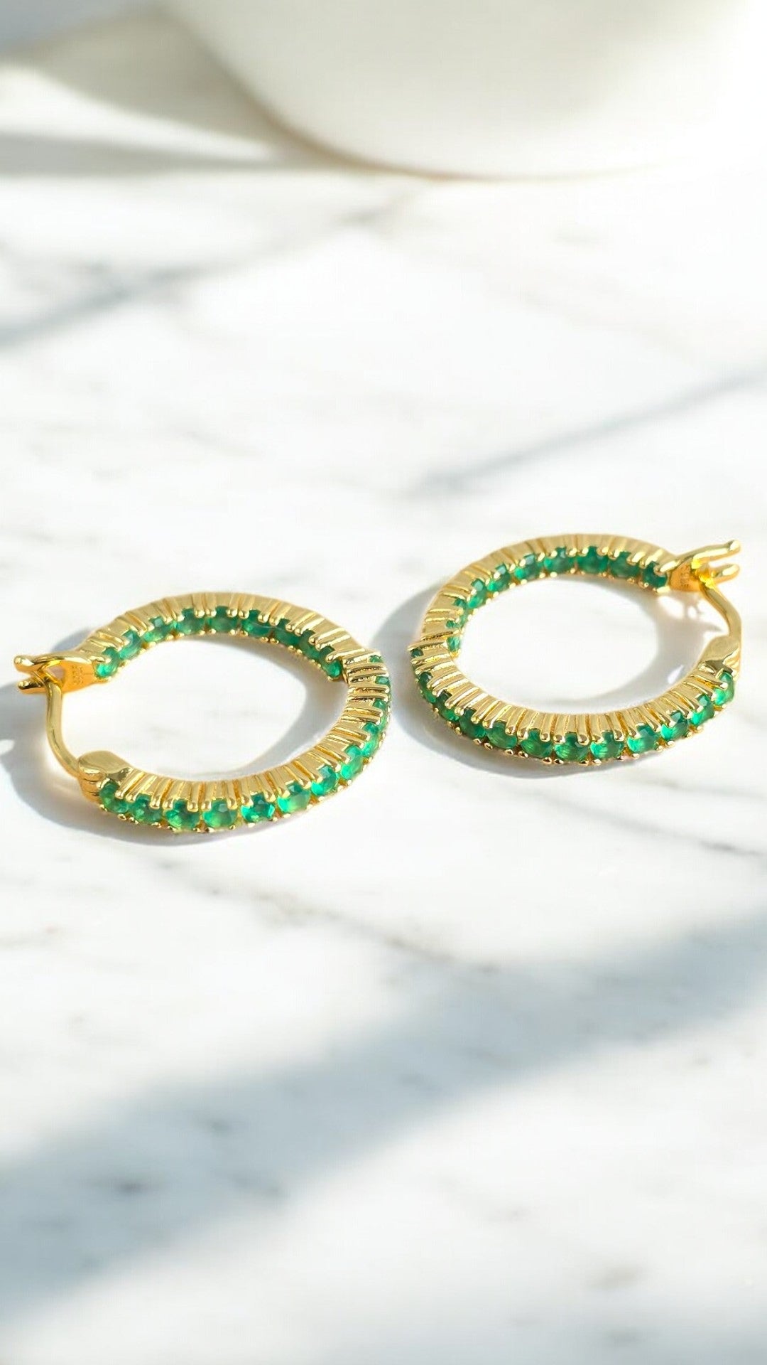 BRAVE (GREEN AGATE) – NATURAL GREEN AGATE GEMSTONE HOOP EARRING IN 925 STERLING SILVER