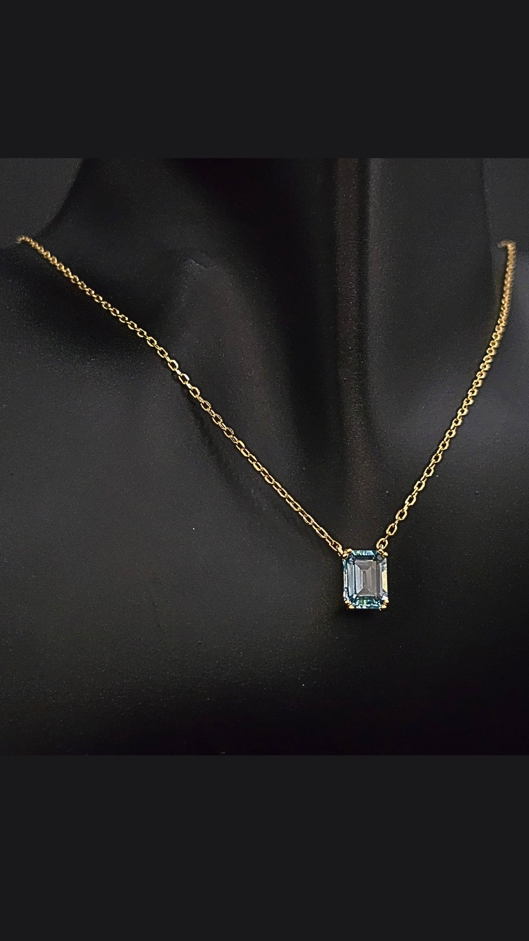 KORA - NATURAL LARGE BLUE TOPAZ GEMSTONE NECKLACE IN 925 STERLING SILVER