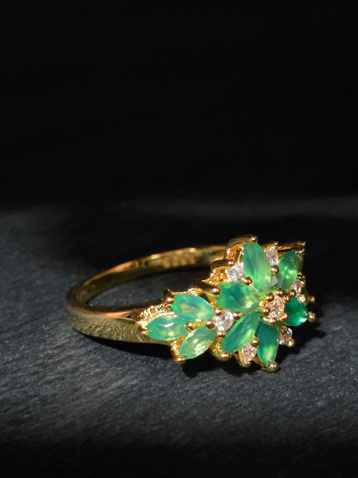 ENCHANT - NATURAL GREEN CHALCEDONY GEMSTONE RING PLATED IN YELLOW GOLD (SIZE 7)