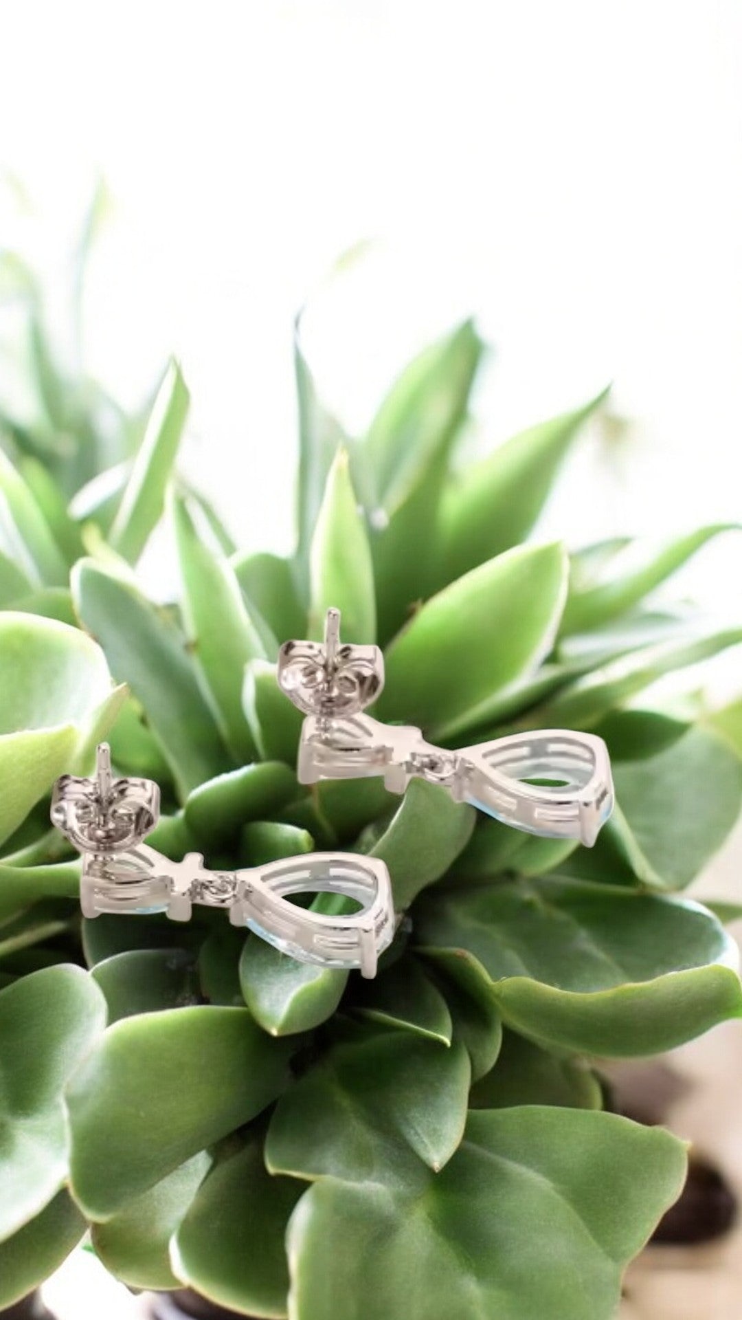 Self Love - Sky Blue Topaz Gemstone in 925 Sterling Silver