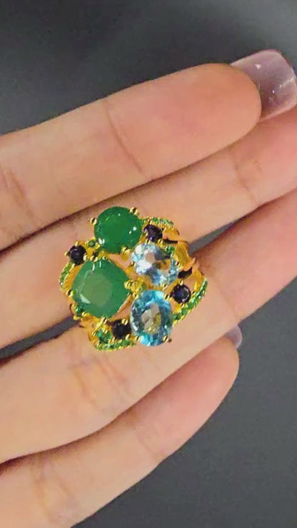 SELENE – GREEN AGATE AND BLUE TOPAZ GEMSTONE RING PLATED IN YELLOW GOLD