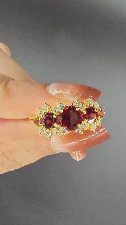 PALAIS - GARNET GEMSTONE RING PLATED IN YELLOW GOLD
