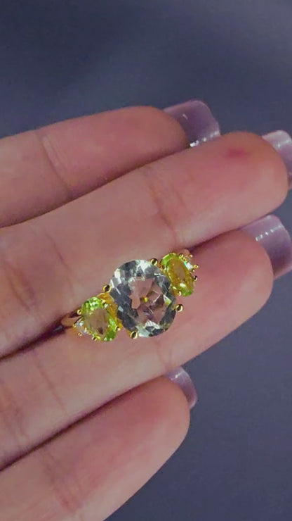 HARMONIA – GREEN AMETHYST AND PERIDOT TRILOGY GEMSTONE RING PLATED IN YELLOW GOLD